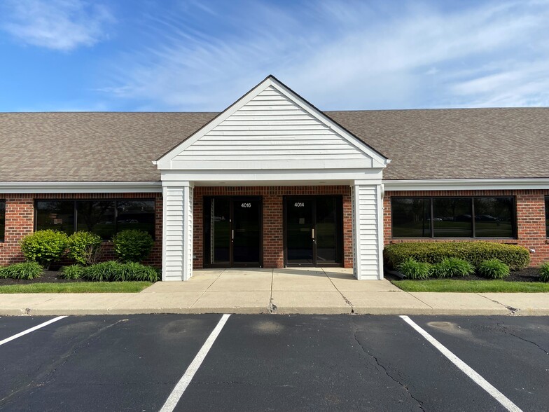 3934-3946 N Hampton Dr, Powell, OH en alquiler - Foto del edificio - Imagen 1 de 4