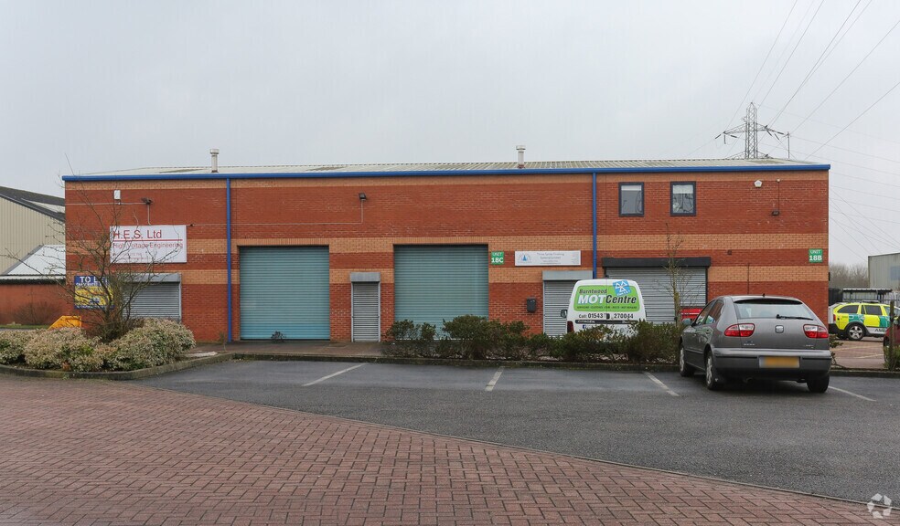 Cobbett Rd, Burntwood en alquiler - Foto del edificio - Imagen 2 de 2