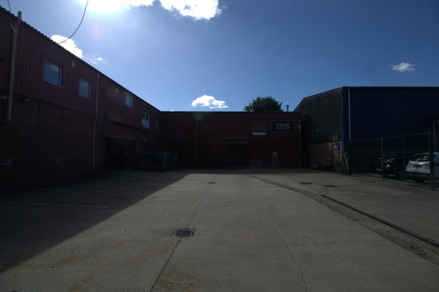 Montague Rd, Warwick en alquiler - Foto del edificio - Imagen 1 de 18