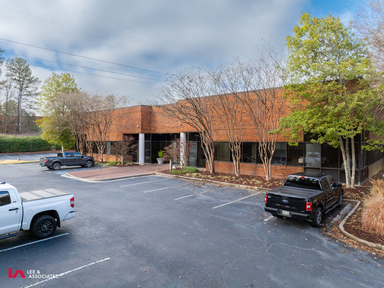 2800 Colonnades Ct, Peachtree Corners, GA en alquiler - Foto del edificio - Imagen 1 de 43