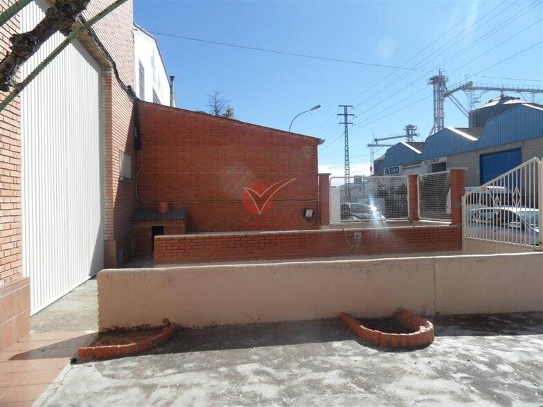 Nave en Cuenca, Cuenca en venta - Foto del edificio - Imagen 2 de 9