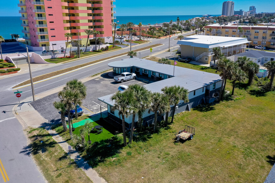 1915 N Atlantic Ave, Daytona Beach, FL en venta - Foto del edificio - Imagen 3 de 40