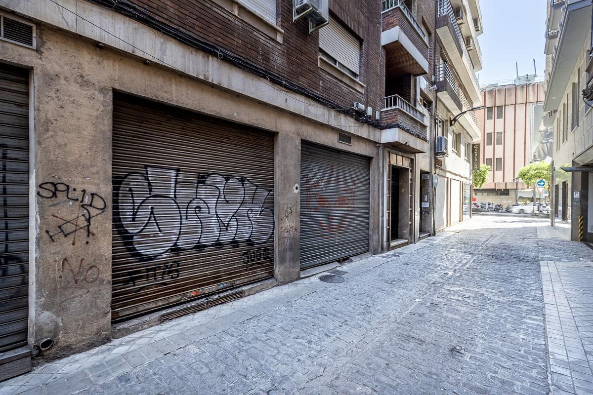 Local en Granada, Granada en venta Foto del edificio- Imagen 1 de 17