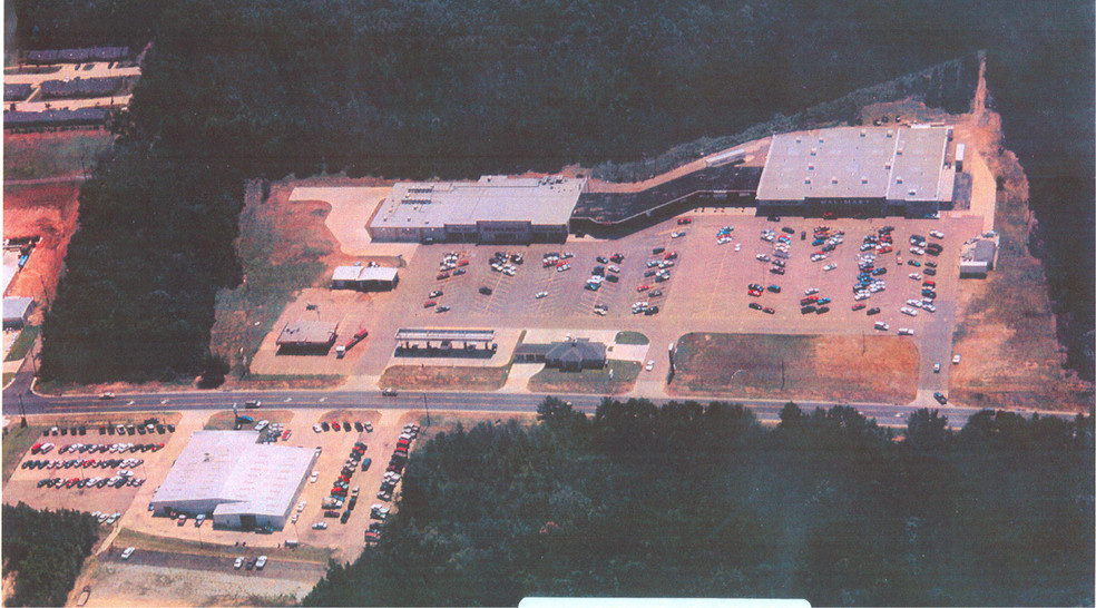 1000-1018 Sterlington Hwy, Farmerville, LA en alquiler - Foto del edificio - Imagen 1 de 1