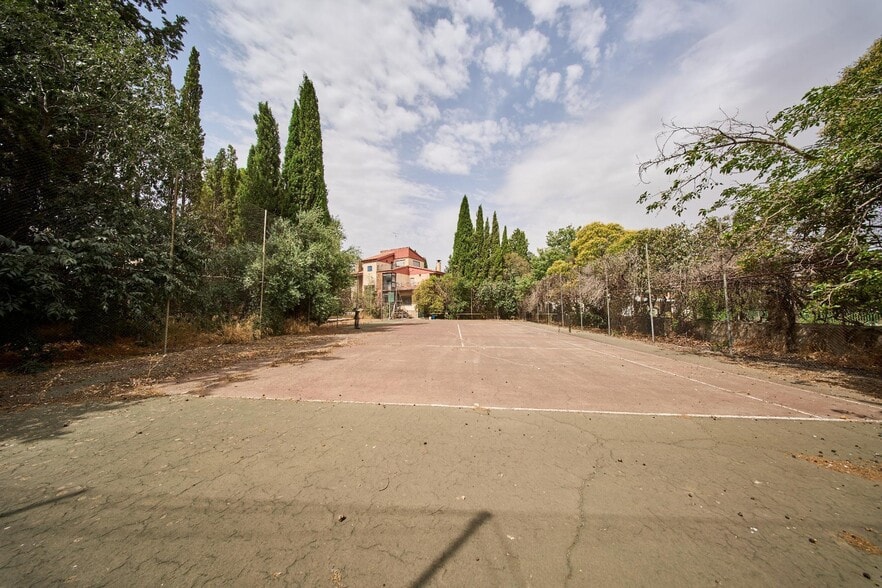 Calle Infantas, 3, La Zubia, Granada en venta - Foto del edificio - Imagen 3 de 36