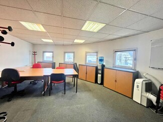 Más detalles de Oficina en alquiler