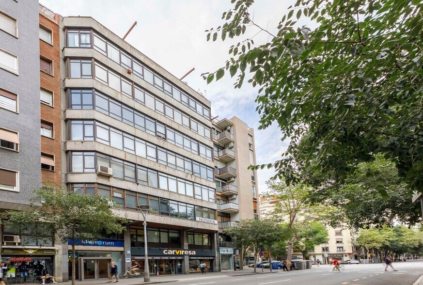 Carrer de Sepúlveda, 141, Barcelona, Barcelona en alquiler - Foto del edificio - Imagen 3 de 4