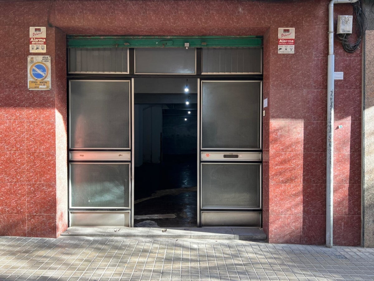 L'Hospitalet de Llobregat, BAR 08901 - Unidad - - - Foto del interior - Image 1 of 8