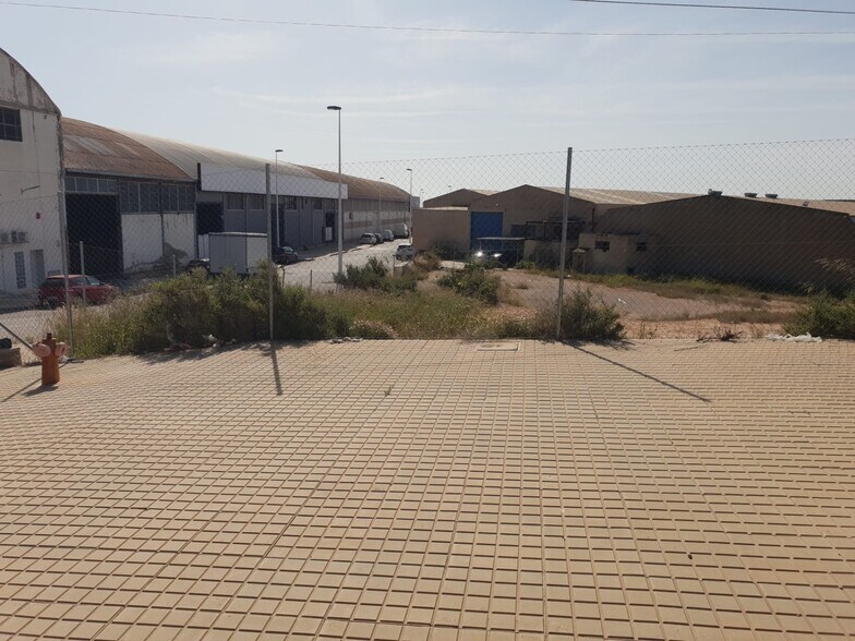 Nave en Crevillent en alquiler - Foto del edificio - Imagen 2 de 2