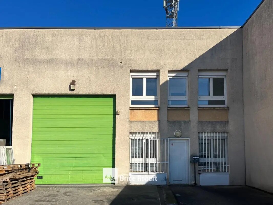 41 Avenue De La République, Vénissieux en alquiler Foto del edificio- Imagen 1 de 7