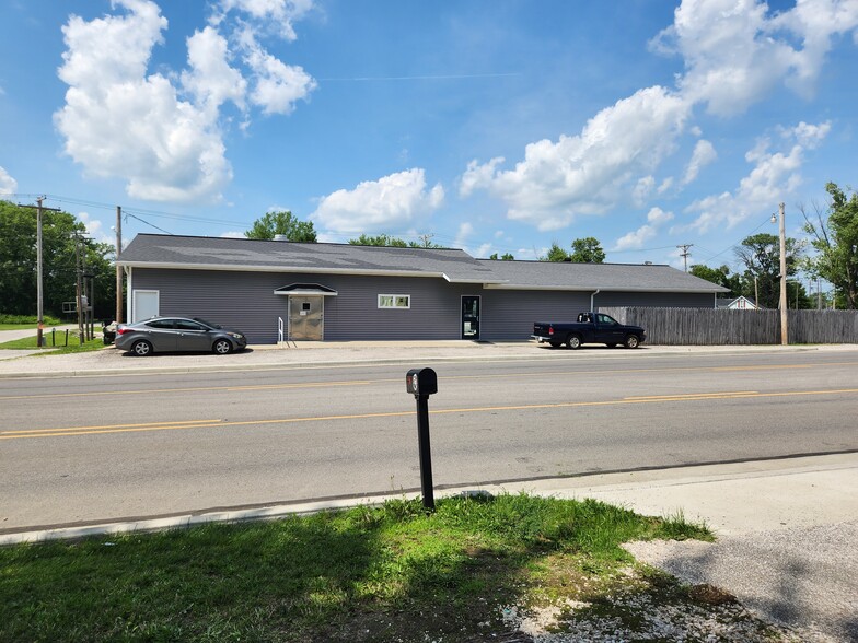 710 W National Hwy, Washington, IN en venta - Foto principal - Imagen 1 de 1