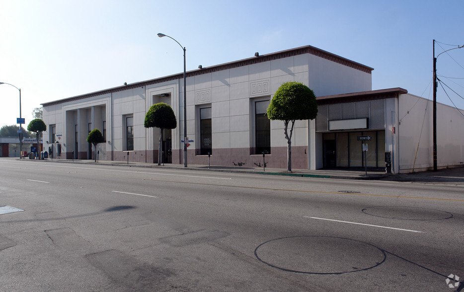 320-330 E Manchester Blvd, Inglewood, CA en alquiler - Foto del edificio - Imagen 3 de 14