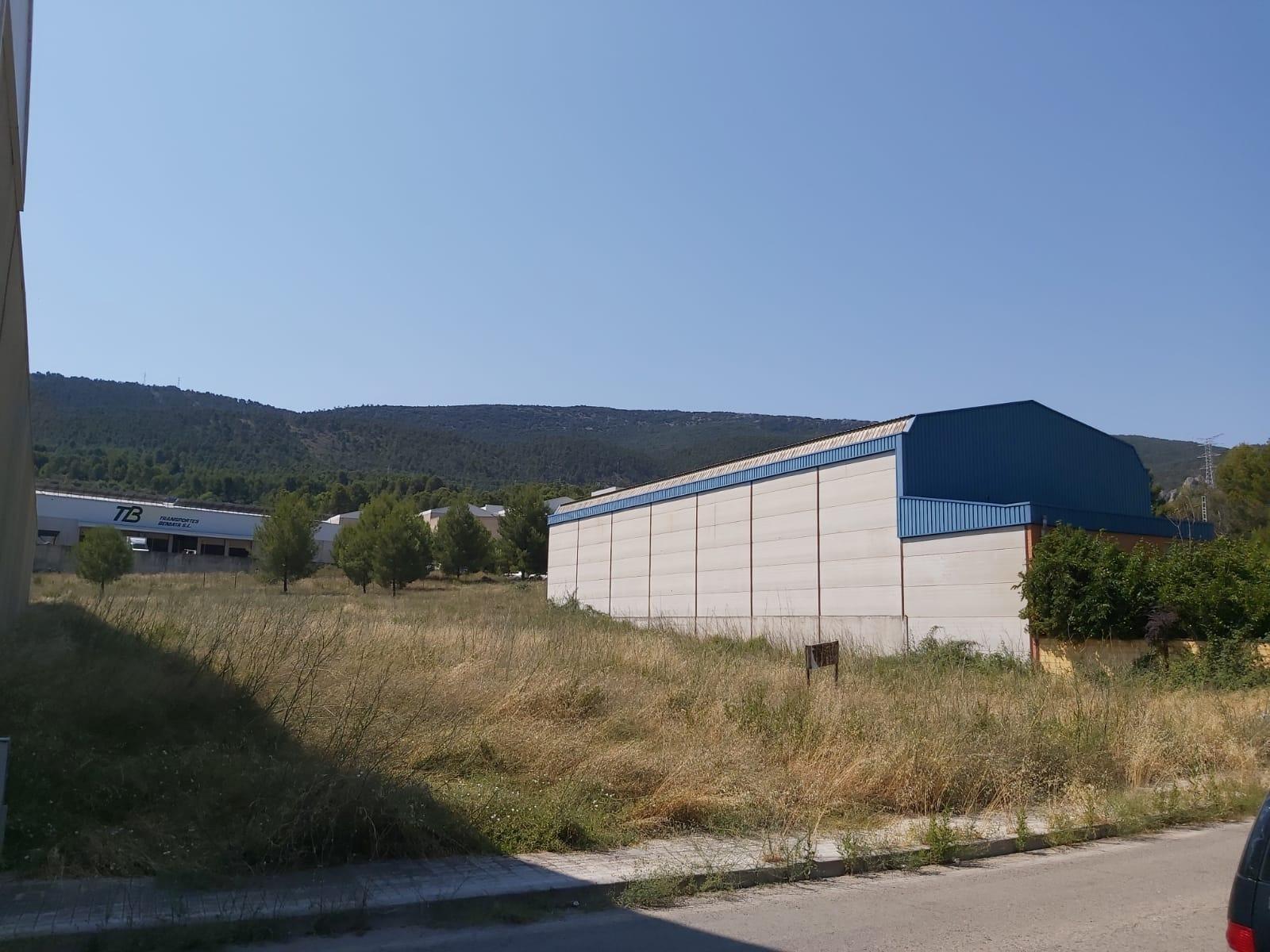 Terreno en Alcoy, Alicante en venta Foto del edificio- Imagen 1 de 3