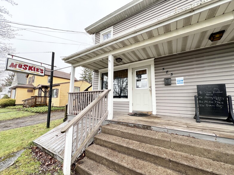 583 S 1st St, Fulton, NY en venta - Foto del edificio - Imagen 3 de 22