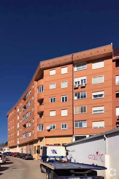Avenida Miguel de Cervantes, 97, Tarancón, Cuenca en alquiler - Foto del edificio - Imagen 2 de 2