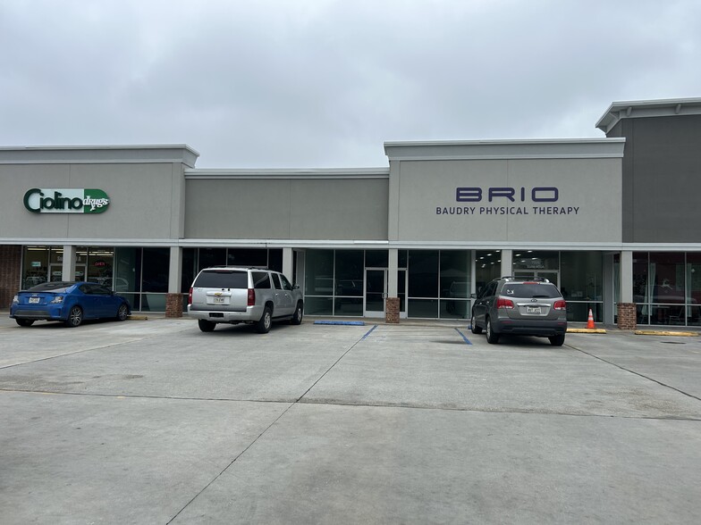 7335 Jefferson Hwy, Harahan, LA en alquiler - Foto del edificio - Imagen 3 de 8