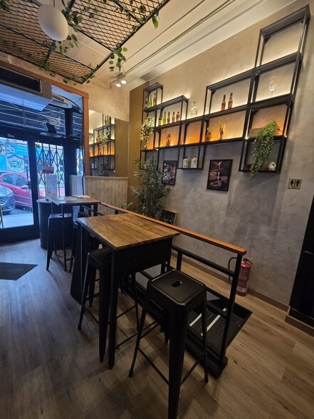 Local en Madrid, Madrid en alquiler - Foto del interior - Imagen 2 de 12