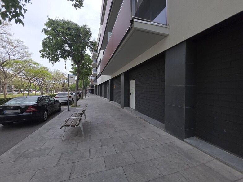 Edificio residencial en Vilanova i la Geltrú, Barcelona en venta - Foto del edificio - Imagen 2 de 7