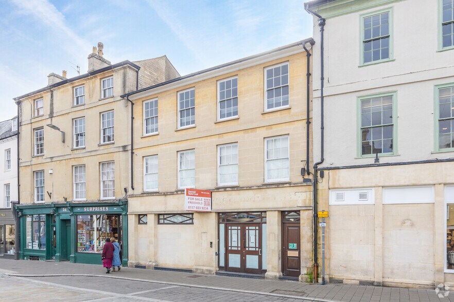 32 Market Pl, Cirencester en venta - Foto principal - Imagen 1 de 2