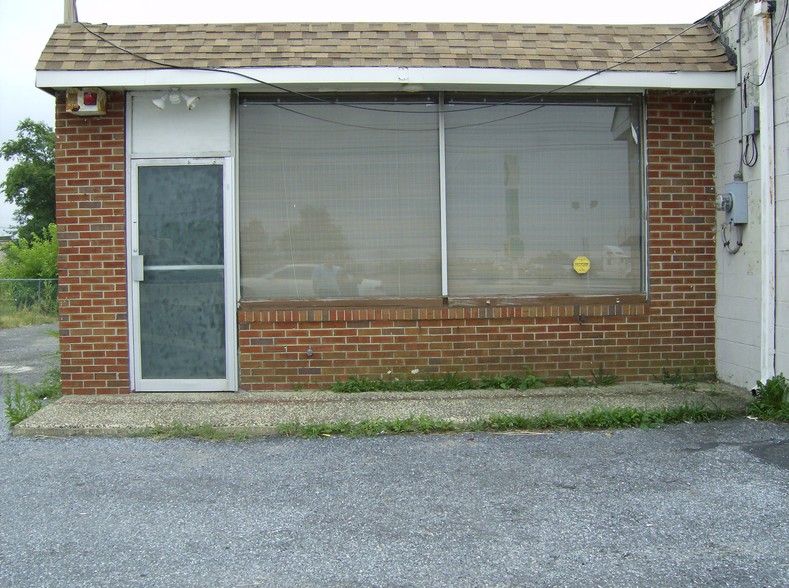 9380-9384 Crescent Blvd, Pennsauken, NJ en alquiler - Foto del edificio - Imagen 2 de 3