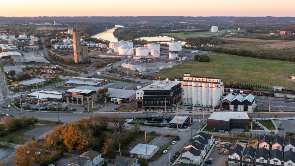 5022-5026 Centennial Blvd, Nashville, TN en alquiler - Foto del edificio - Imagen 1 de 11