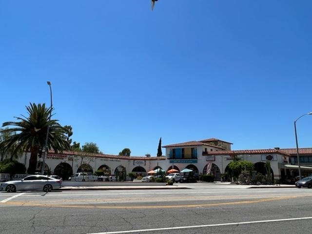 2057-2061 N Los Robles Ave, Pasadena, CA en alquiler - Foto del edificio - Imagen 1 de 12