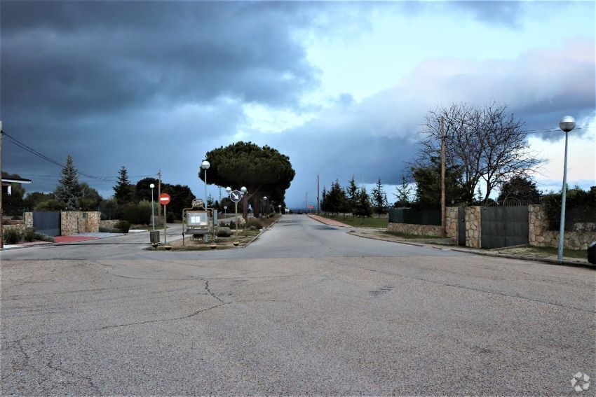 Terreno en Valdemorillo, Madrid en venta - Foto principal - Imagen 1 de 1