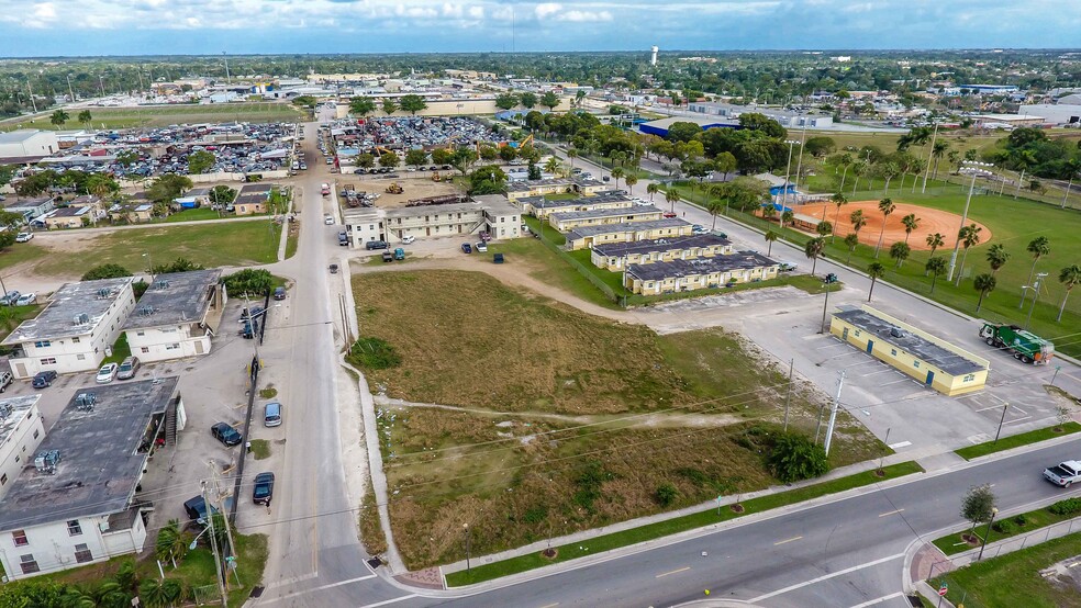 Sw 4th Street, Homestead, FL en venta - Vista aérea - Imagen 2 de 26