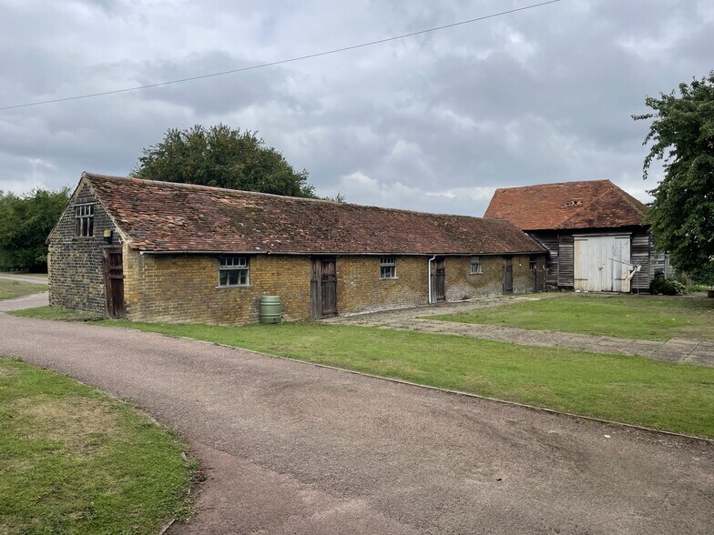 Waterham Rd, Faversham en venta - Foto del edificio - Imagen 3 de 10