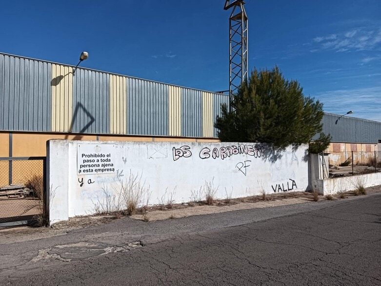 Terreno en València en venta - Foto del edificio - Imagen 2 de 21