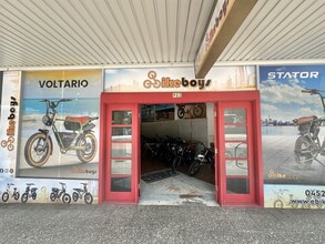 900-902 Pittwater Rd, Dee Why en alquiler Foto del edificio- Imagen 1 de 6