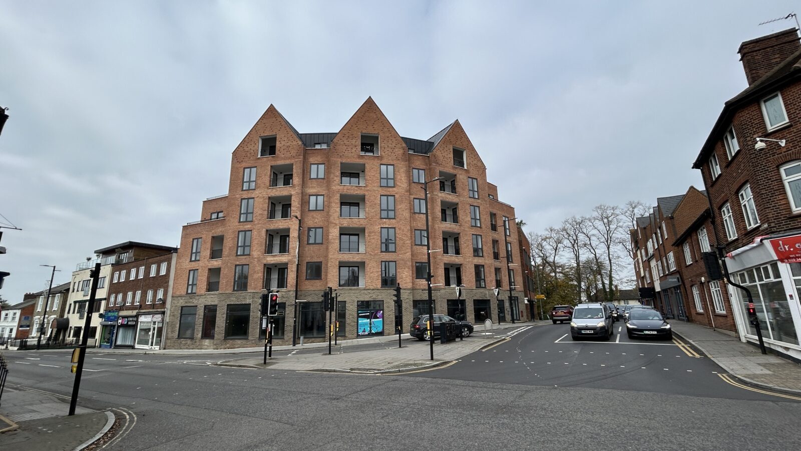 141-147 High St, Brentwood en alquiler Foto del edificio- Imagen 1 de 7