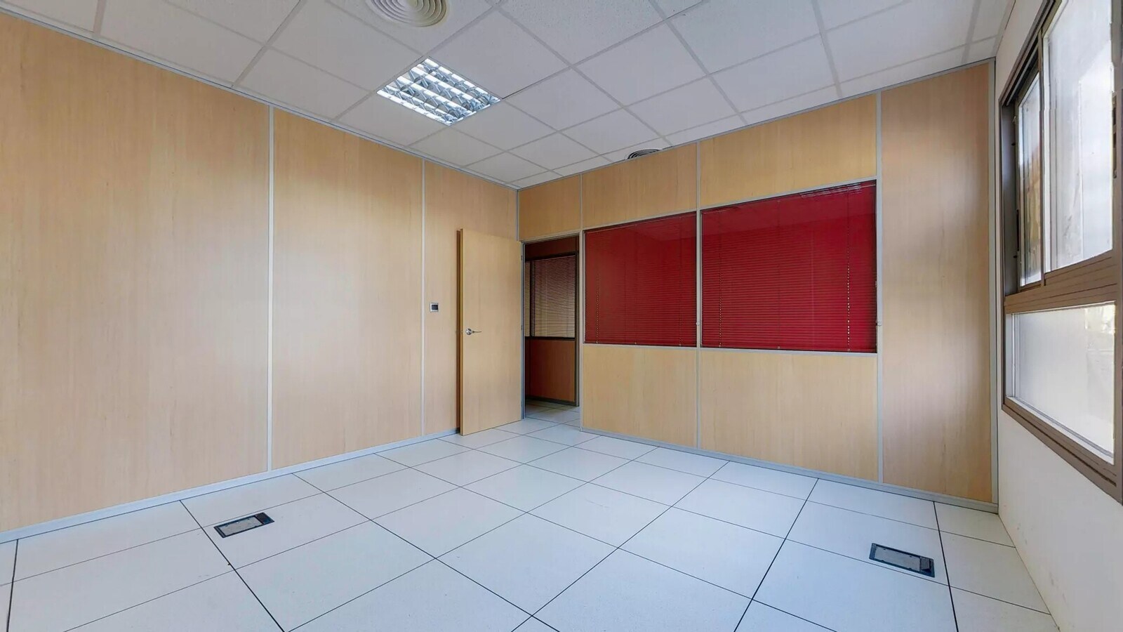 Calle Iván Pavlov, Málaga, MAL 29590 -  -  - Foto del interior - Image 1 of 26