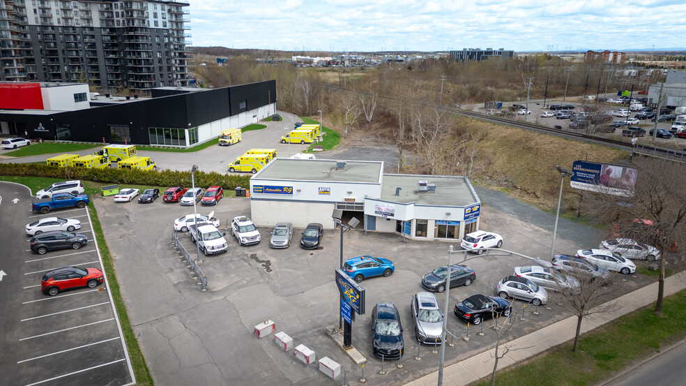 135 Rte Du Président-Kennedy, Lévis, QC en alquiler - Foto del edificio - Imagen 3 de 7