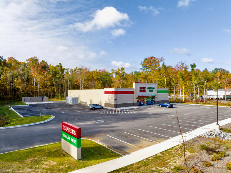 Family Dollar | Dollar Tree Portfolio of cartera de 3 inmuebles en venta en LoopNet.es - Foto principal - Imagen 3 de 3