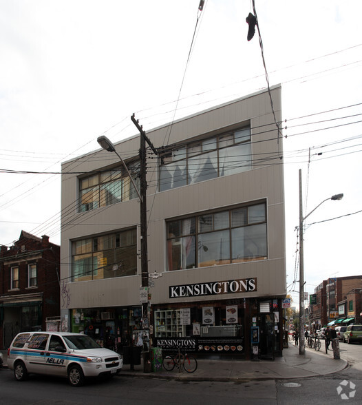 181 Baldwin St, Toronto, ON en alquiler - Foto principal - Imagen 1 de 15