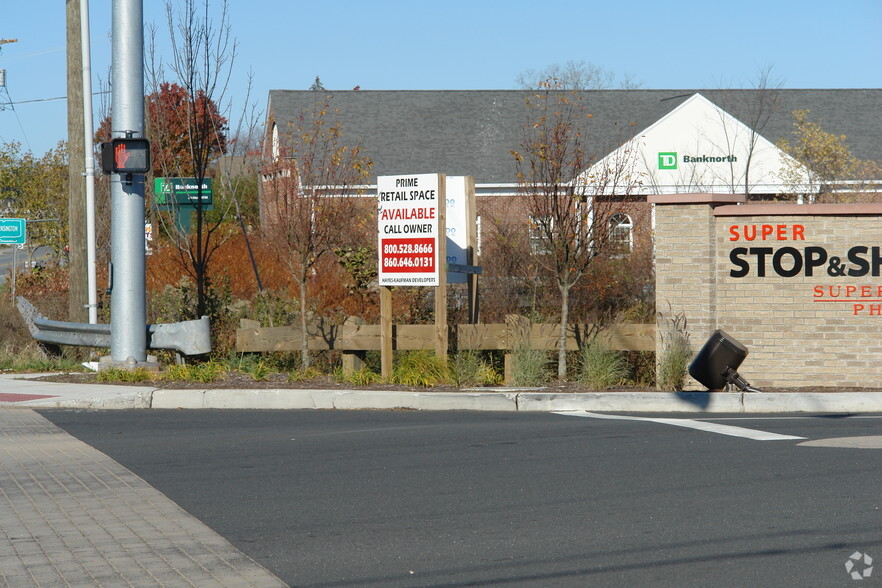 1163 Farmington Ave, Berlin, CT en alquiler - Foto del edificio - Imagen 2 de 4