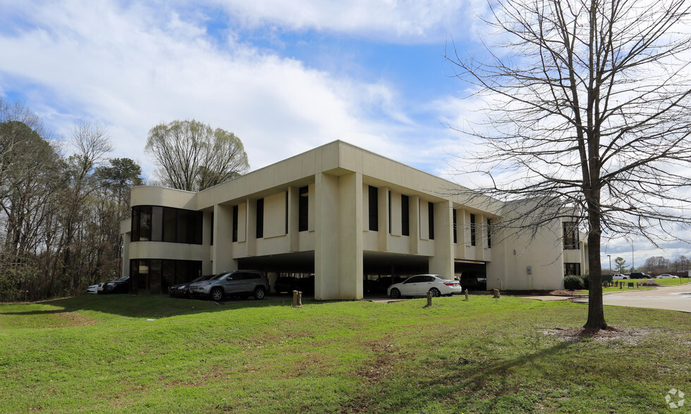 1910 Lakeland Dr, Jackson, MS en alquiler - Foto del edificio - Imagen 2 de 14