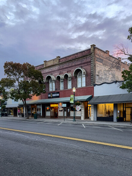 226 E Main St, Walla Walla, WA en alquiler - Foto del edificio - Imagen 1 de 23