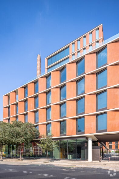 Carrer Cristóbal de Moura, 121, Barcelona, Barcelona en alquiler - Foto del edificio - Imagen 2 de 7