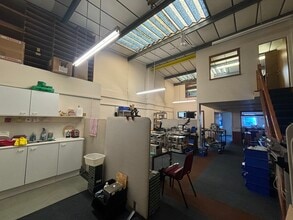 1-7 Quakers Coppice, Crewe en alquiler Foto del edificio- Imagen 1 de 4