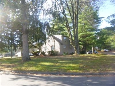 1 Forest Park Dr, Farmington, CT en alquiler - Foto principal - Imagen 1 de 1