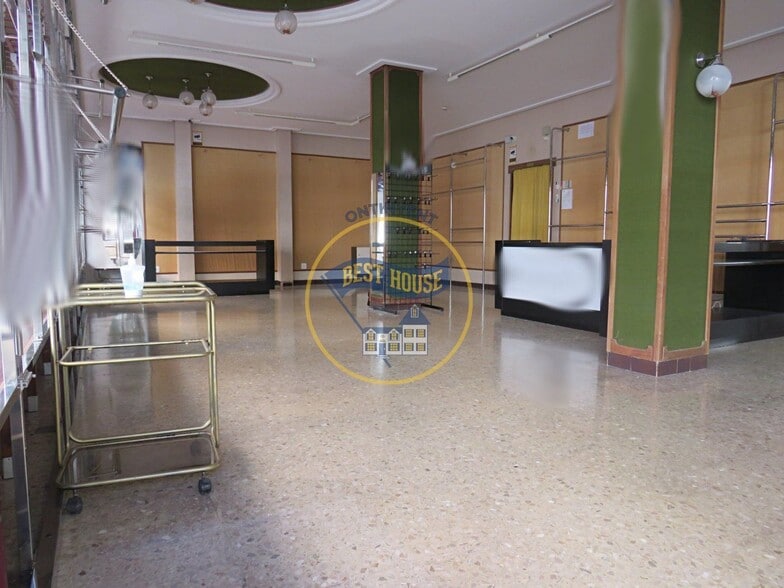 Local en Ontinyent, Valencia en alquiler - Foto del edificio - Imagen 2 de 12