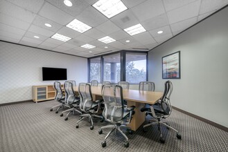 2950 N Loop Fwy W, Houston, TX en alquiler Foto del interior- Imagen 2 de 5