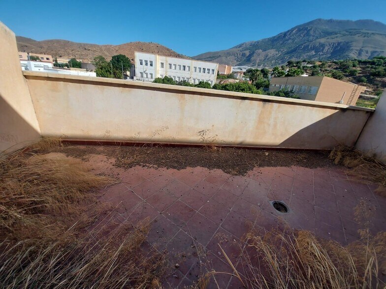 Edificio residencial en Dalías, Almería en venta - Foto del edificio - Imagen 3 de 6