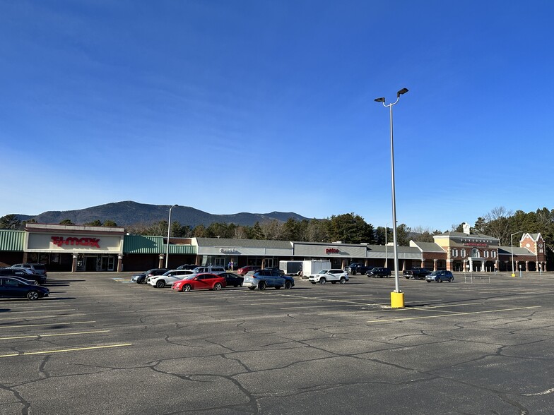 1584 White Mountain Hwy, North Conway, NH en alquiler - Foto del edificio - Imagen 1 de 7