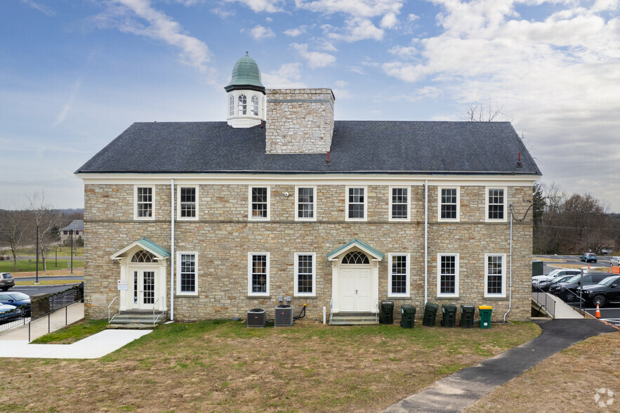 601 New Britain Rd, Doylestown, PA en alquiler - Foto del edificio - Imagen 3 de 9