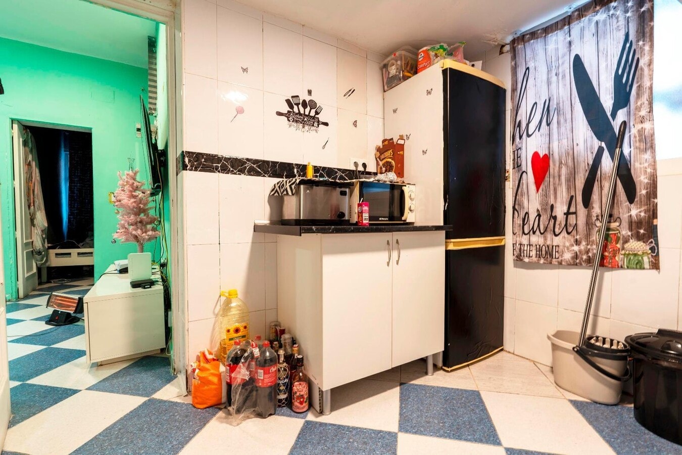 Madrid, MAD 28053 - - - Foto del interior - Image 2 of 4