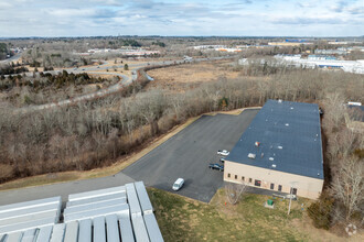 27 Doherty Ave, Avon, MA - VISTA AÉREA  vista de mapa