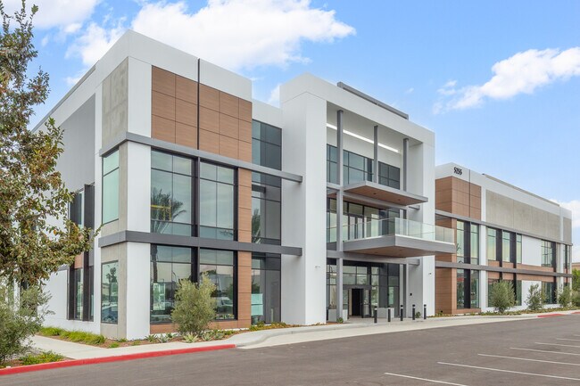 Más detalles de 5255 Katella Ave, Cypress, CA - Oficina/Clínica en alquiler